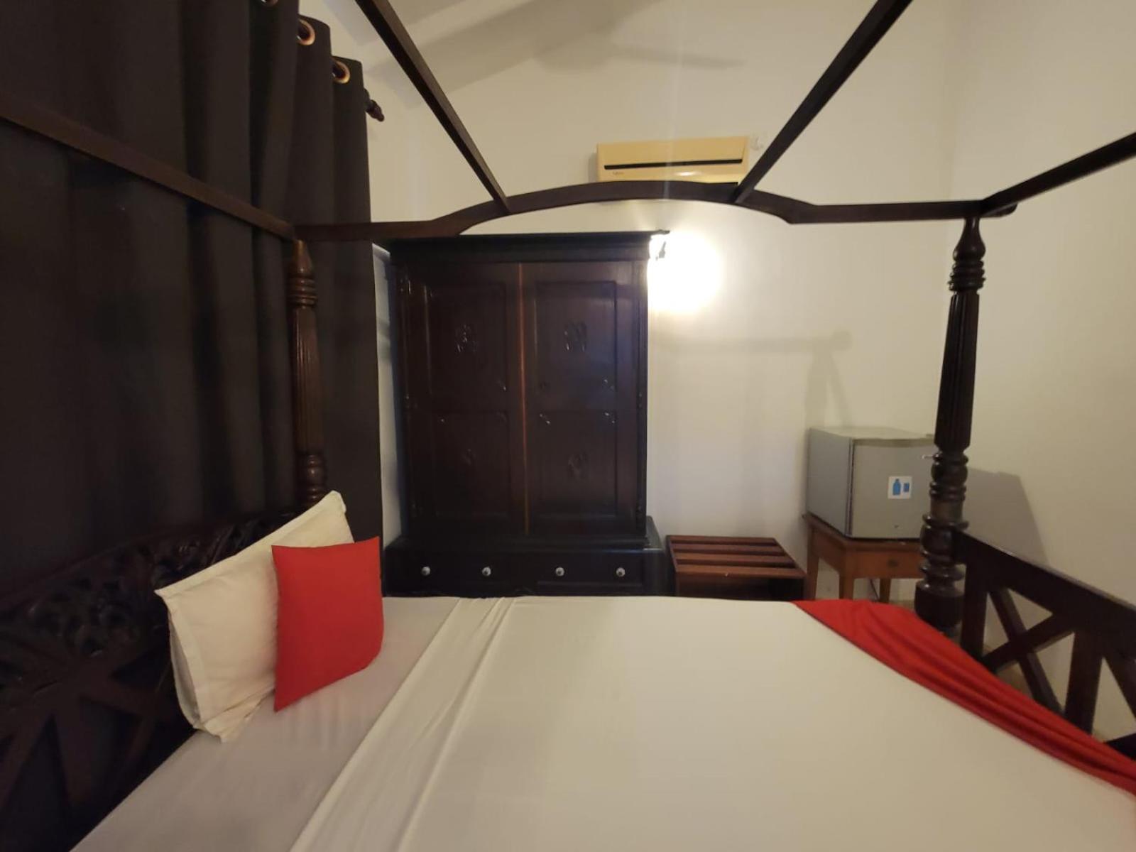 The Empyrean Airport Transit Hotel Катунаяка Экстерьер фото